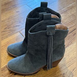NWOB Australia Luxe Collective Women's Eve Tassle Ranch Boot Gray - Women’s 8